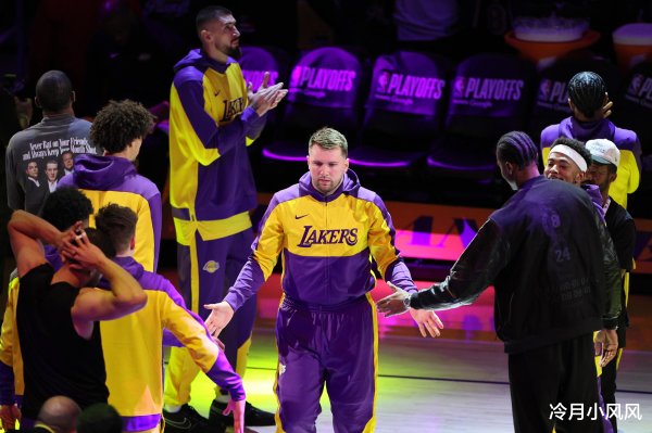 Lakers News: Shoudong sắp ra mắt, Ayton quay trở lại quê hương của anh ấy và giá trị của cầu thủ trẻ giảm mạnh